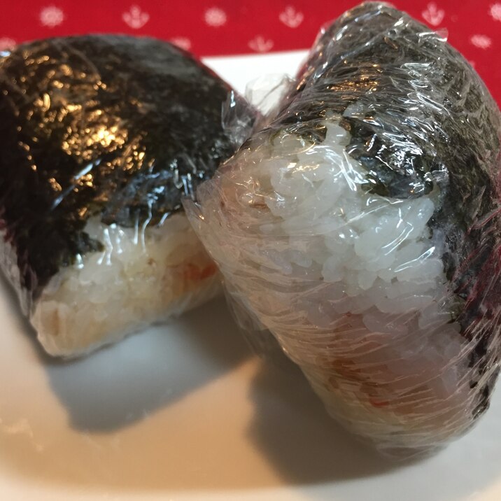 お弁当にも！きんぴらごぼうのおにぎらず